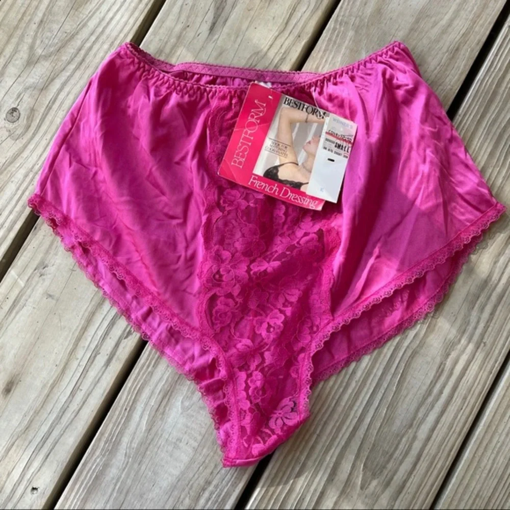 vintage granny panties NWT pink nylon lace S